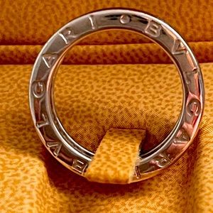 Bvlgari B.Zero 1 white gold ring